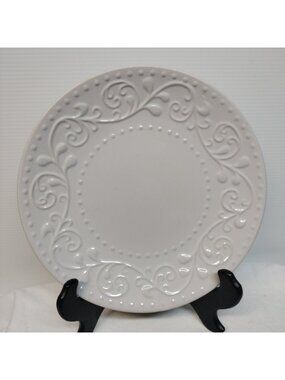 Set Of 4 Embossed Scroll And Dot Rim Salad Plates  8"3/4 New